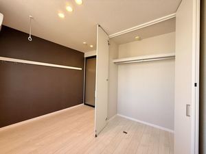 メゾンリッチ 302号-6