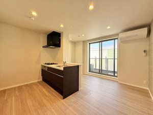 メゾンリッチ 303号-4