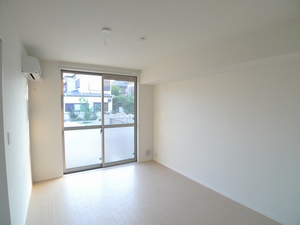 ビラ新川田 102号-2