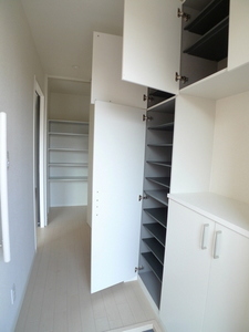 ビラ新川田 102号-10