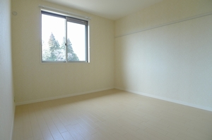 メゾン・ド・アヴニール 201号-6