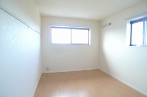 ベルデ　ヤマダ 301号-5