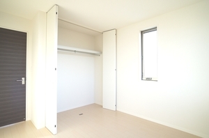 シャルム・ドミール 201号-7