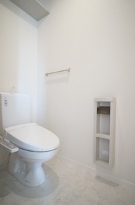 シャルム・ドミール 201号-8