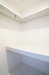 ドゥ・グラン 203号-3