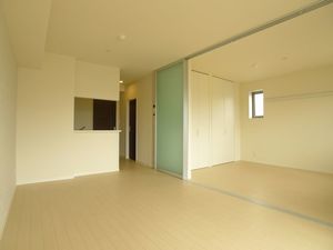 フルール 301号-2