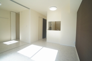 グランクレスト 303号-2