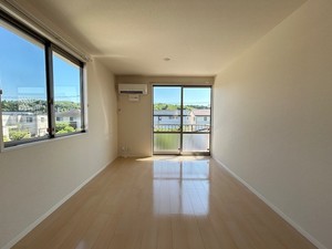 セブンラック 201号-2