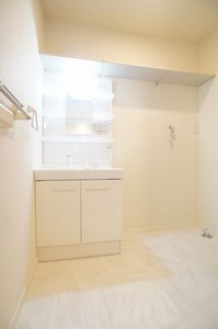 Gran Lugal(グラン ルガール) 203号-8