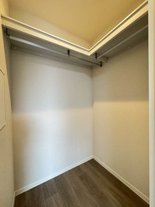 Ｃｅｄａｒ　Ｗｏｏｄ（シダーウッド） 208号-6