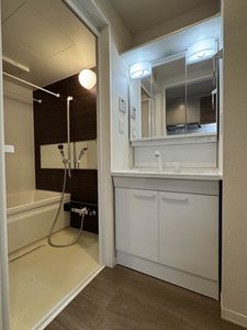 Ｃｅｄａｒ　Ｗｏｏｄ（シダーウッド） 208号-7