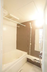 グラン・レーヴェＢ 203号-7