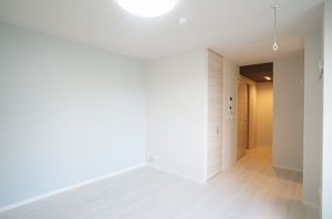 クオリスタ蘇我 301号-3