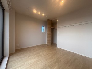 アークウェルス 303号-3