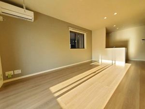 ブルームステージ蘇我 101号-2