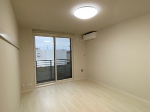 プルミエールHi 203号-3