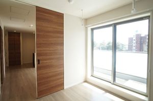 グランドソレイユＳＯＧＡ 305号-5