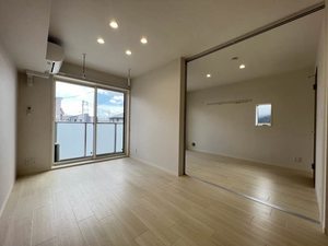 ビクトワール 202号-3