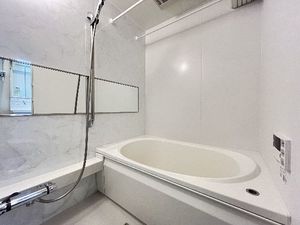 クリスタルコート 203号-8