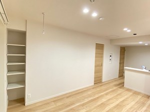 カーサ　フィオーレ 201号-2