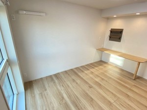 カーサ　フィオーレ 201号-5