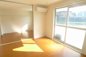 サリサ．ｅ 202号-2