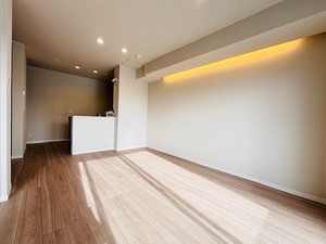 ラディアント 102号-2