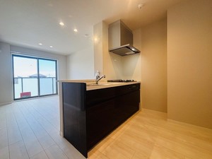 ラディアント 206号-2