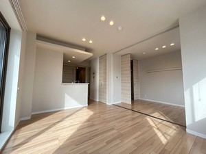 プレミール木更津 205号-3