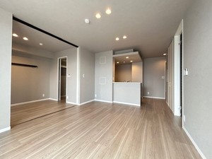 プレミール木更津 303号-2