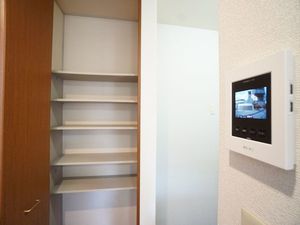 ロックヒルズ参番館 101号-4