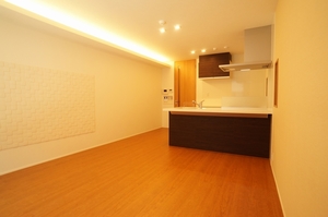 クレスティーク柏 105号-2