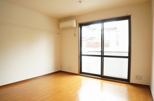 シャーメゾン新松戸 103号-2