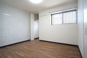 エル　コリーヌ 302号-5