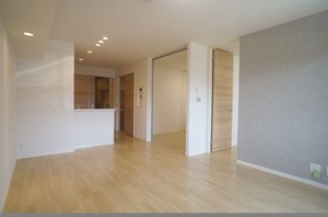 フォレナパーク 102号-4