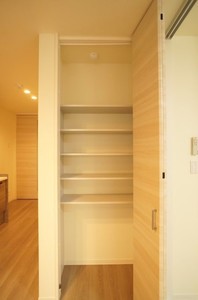 LA ELPEACE 302号-6
