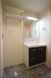 LA ELPEACE 302号-7