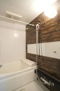 LA ELPEACE 302号-8