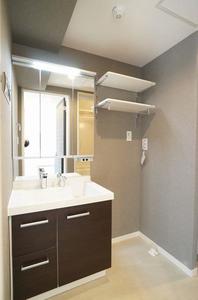 セルボヌール 205号-8