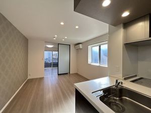 ローリエン 106号-2