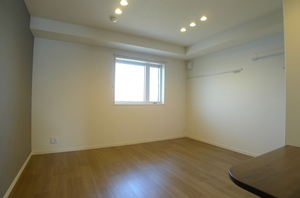 Ｏｒｅｎ　Ｓｑｕａｒｅ 302号-4