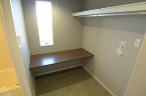 Ｏｒｅｎ　Ｓｑｕａｒｅ 302号-6