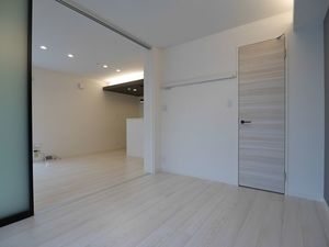 プレミアス 105号-8