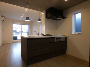 プレミアス 202号-3