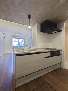 ラ　グリシーヌⅡ 302号-4