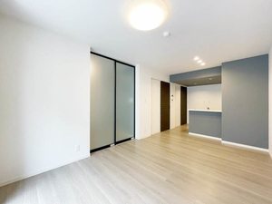 シャーメゾン新富町 105号-2