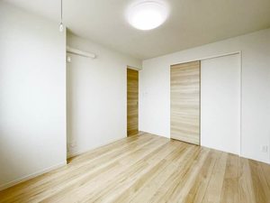 シャーメゾン新富町 301号-6