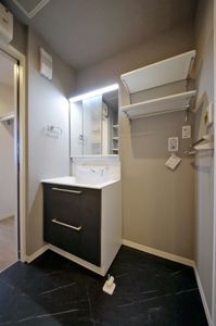 シャーメゾン　アクシス 301号-9