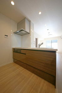 ル　リアン 302号-4