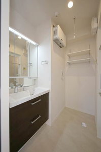 ル　リアン 302号-5